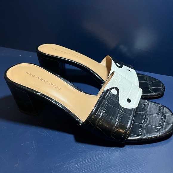 Who What Wear custom painted yin-yang 90s heeled sandals mules pumps - 8.5 - Picture 3 of 6
